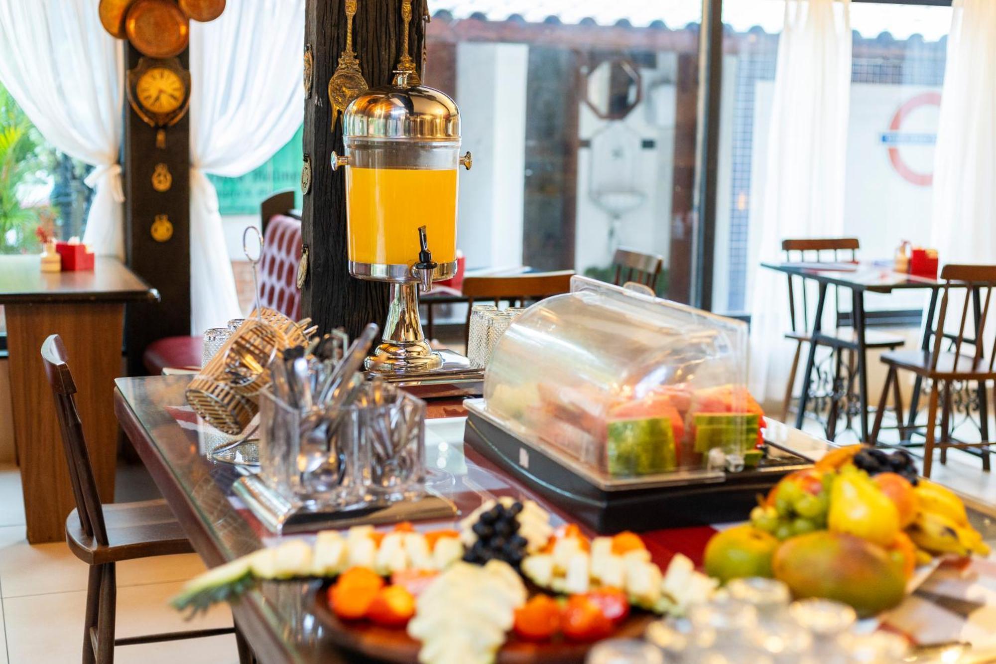 Hotel Britannia Penedo  Bagian luar foto