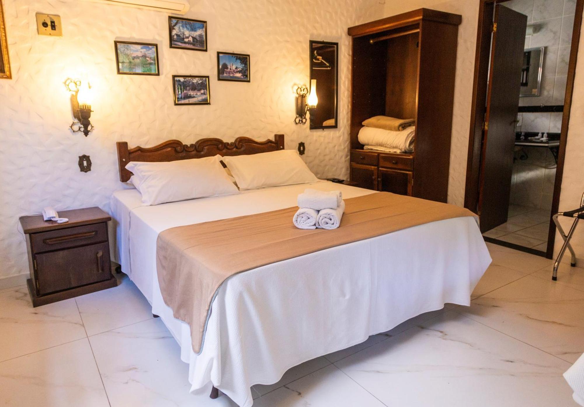 Hotel Britannia Penedo  Bagian luar foto
